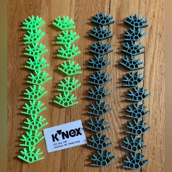 311 KNEX CONNECTORS 4-Position 3D Bulk Standard K'nex Parts pieces lot - Picture 2 of 3